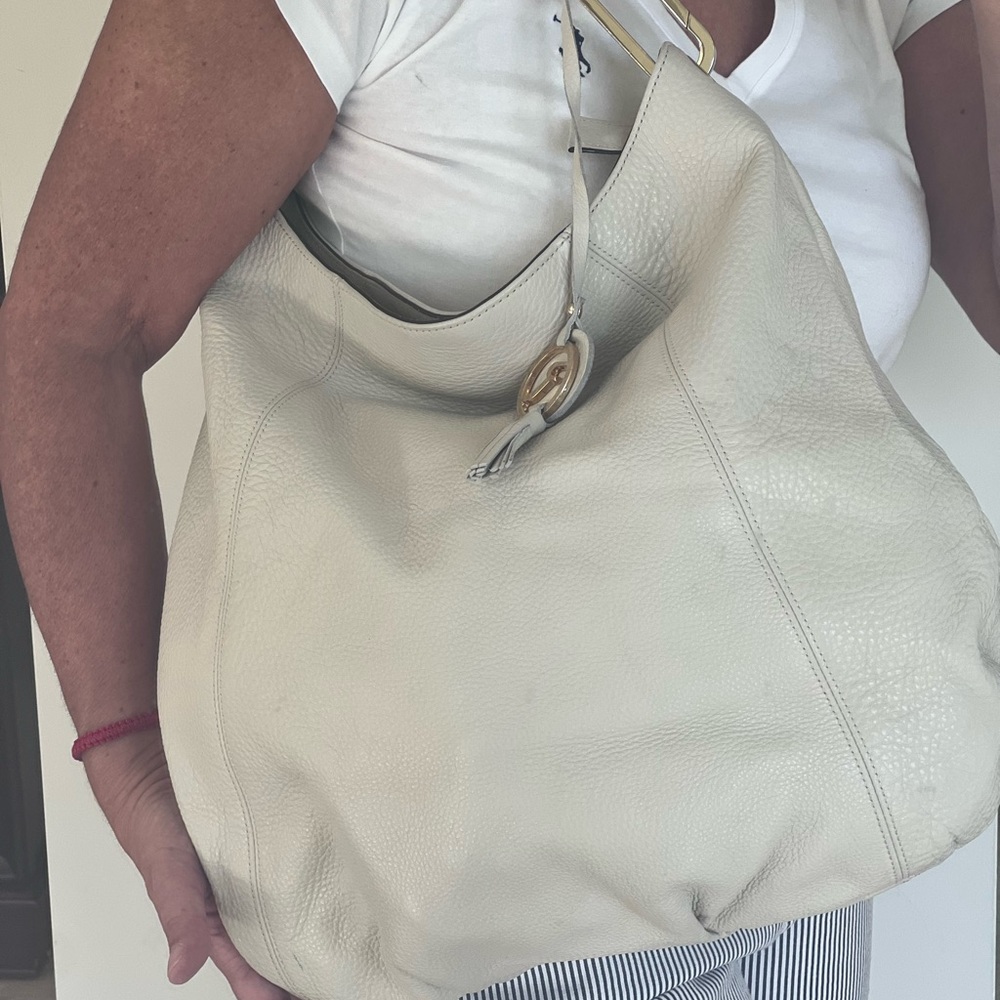 Handbag - Picture 3 of 8